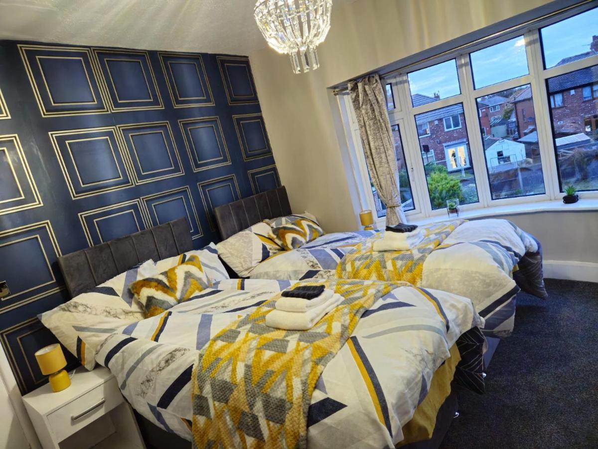 Clifton House, For Holidays, Contractors, Relocation, Work, Etc, Free Parking And Wifi Apartment
