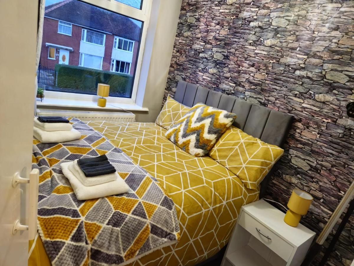 Clifton House, For Holidays, Contractors, Relocation, Work, Etc, Free Parking And Wifi Preston (Lancashire)