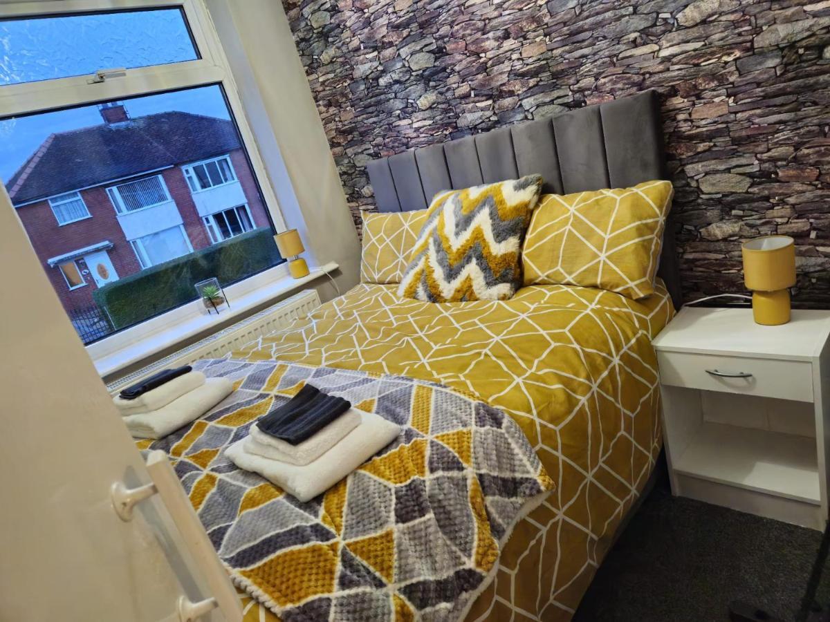 Apartment Clifton House, For Holidays, Contractors, Relocation, Work, Etc, Free Parking And Wifi
