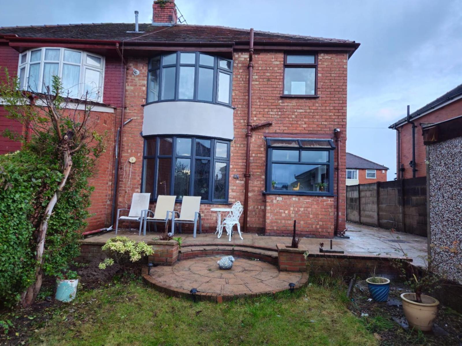Clifton House, For Holidays, Contractors, Relocation, Work, Etc, Free Parking And Wifi * Preston (Lancashire)